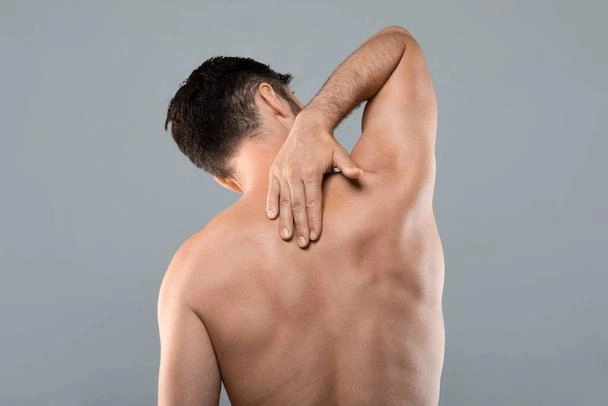 Подготовка к процедуре - Чистка спины для мужчин